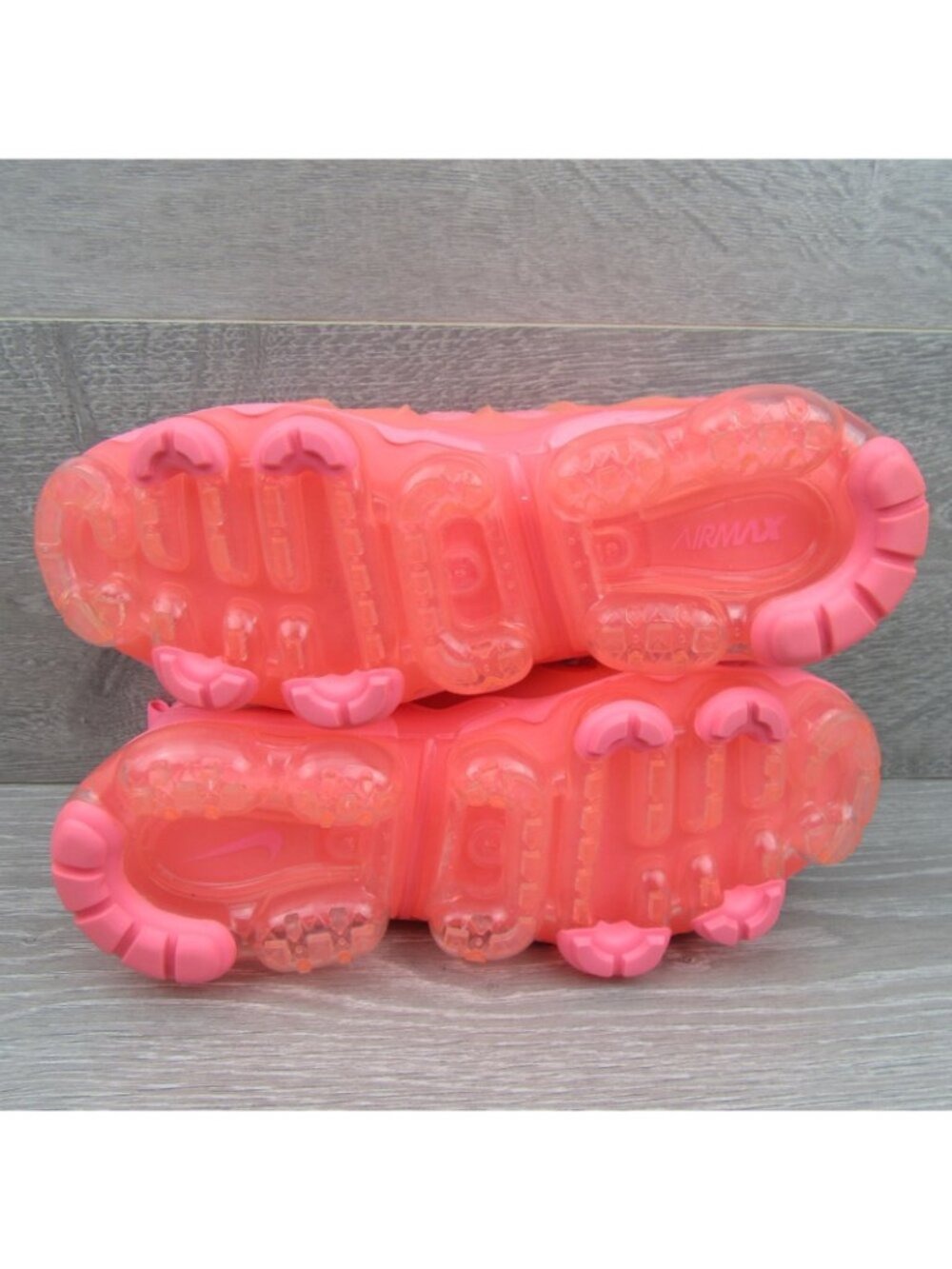 Nike Air Vapormax Plus Bubblegum Pink Women's Size 7.5 Shoes NEW - Picture 11 of 16